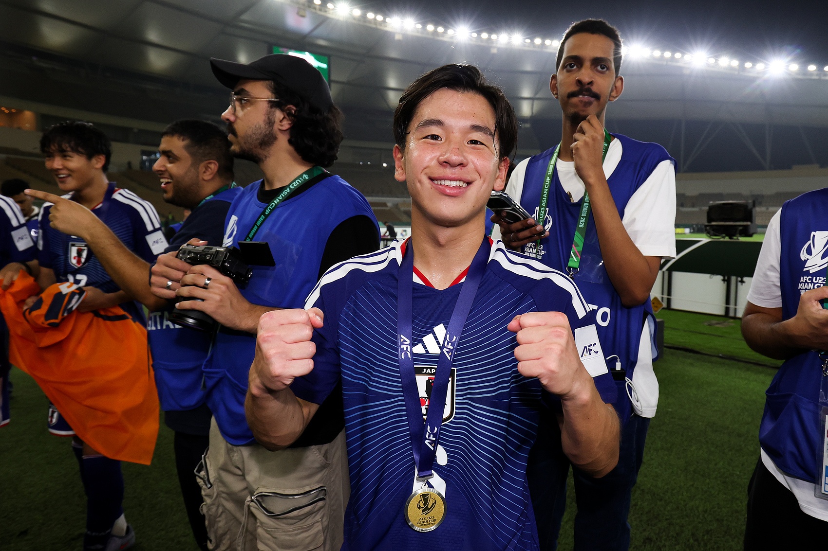 开云精彩-官方：小仓幸成将于2028年加盟冈山绿雉，他在U23亚洲杯决赛双响